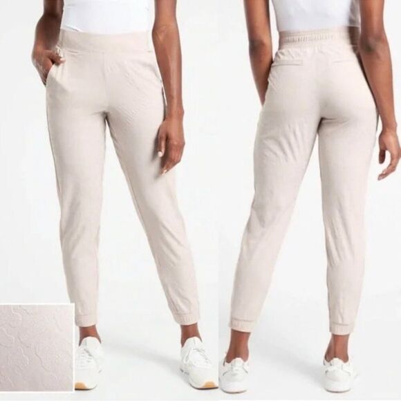 Athleta Brooklyn Textured Jogger in Cream Size 18 - Picture 2 of 16